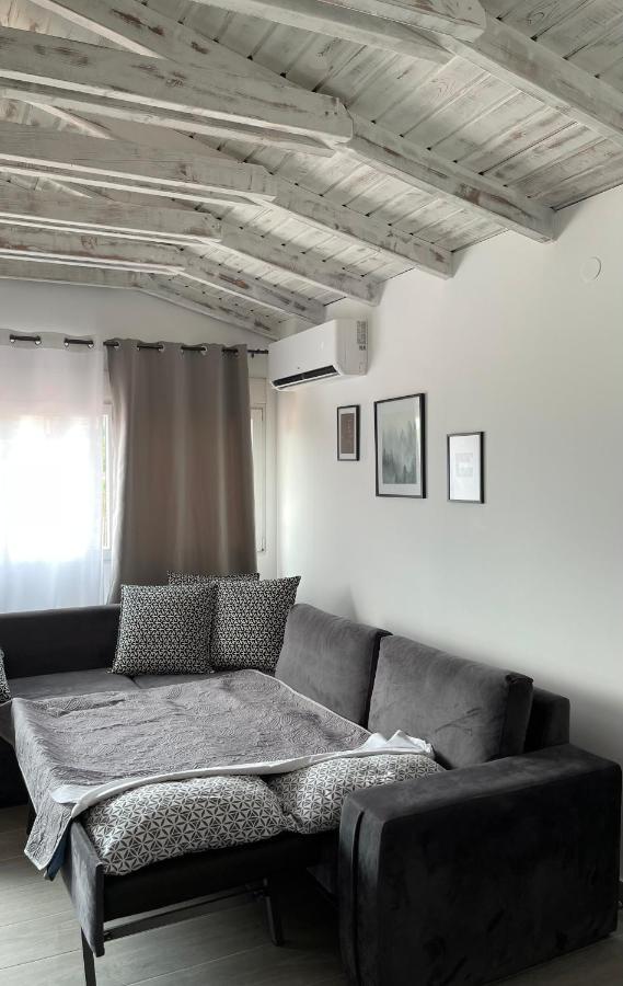 Florina Sky Loft Apartment Екстериор снимка